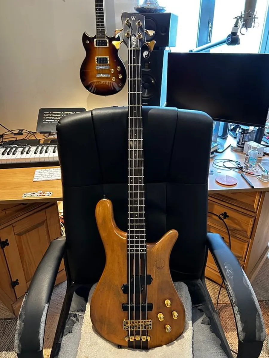 Warwick STREAMER Stage1- 1988' - Image 1