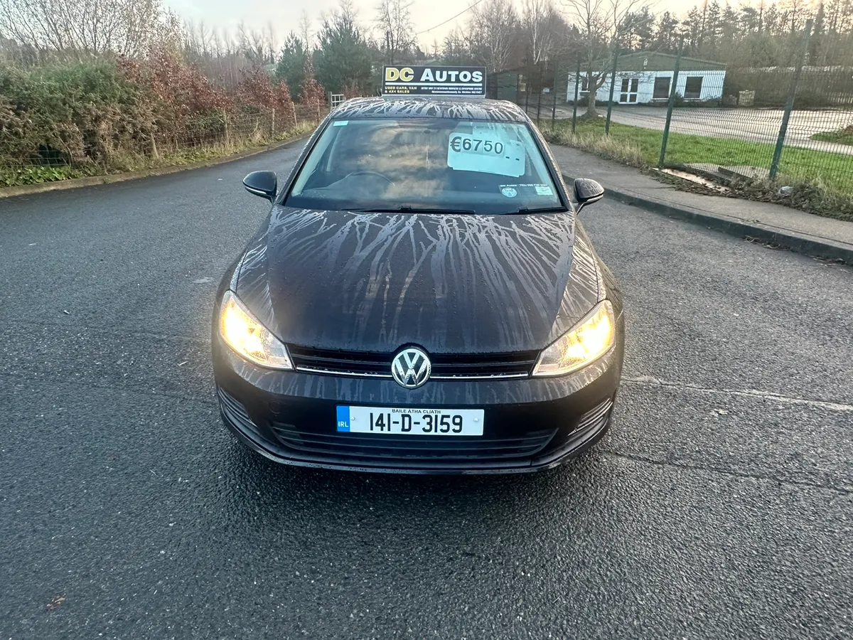 14 Volkswagen Golf - Image 2