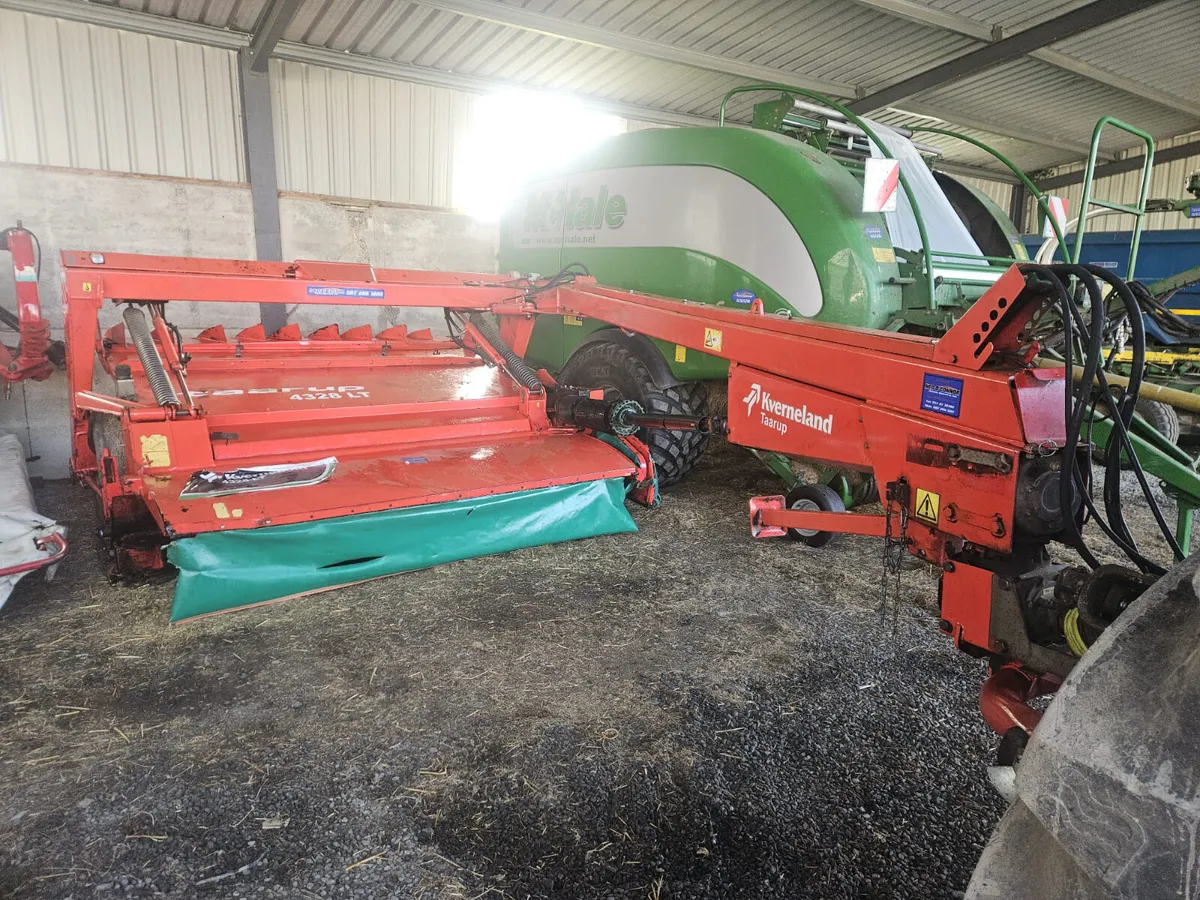 KVERNELAND TAARUP 4328LT 10 FOOT 6  MOWER - Image 2