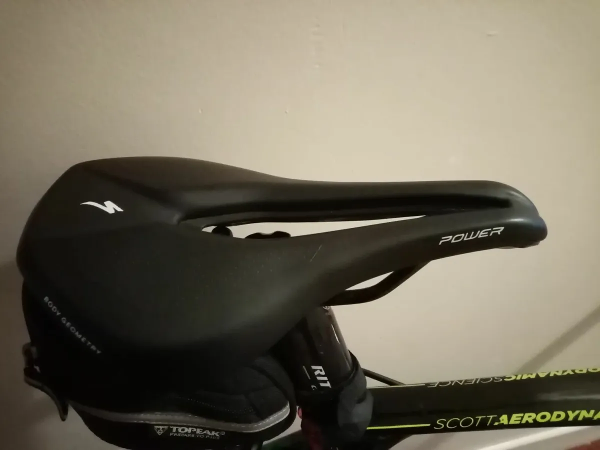 Scott foil 40 Road bike size medium - Image 3