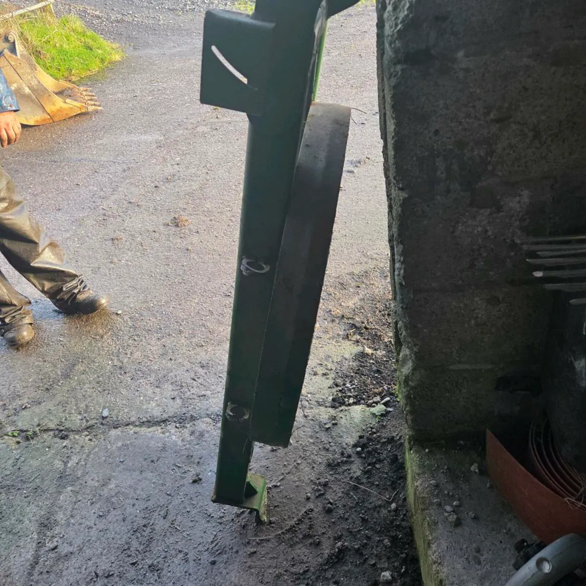 New Mchale 991 wrapper tipping frame - Image 2