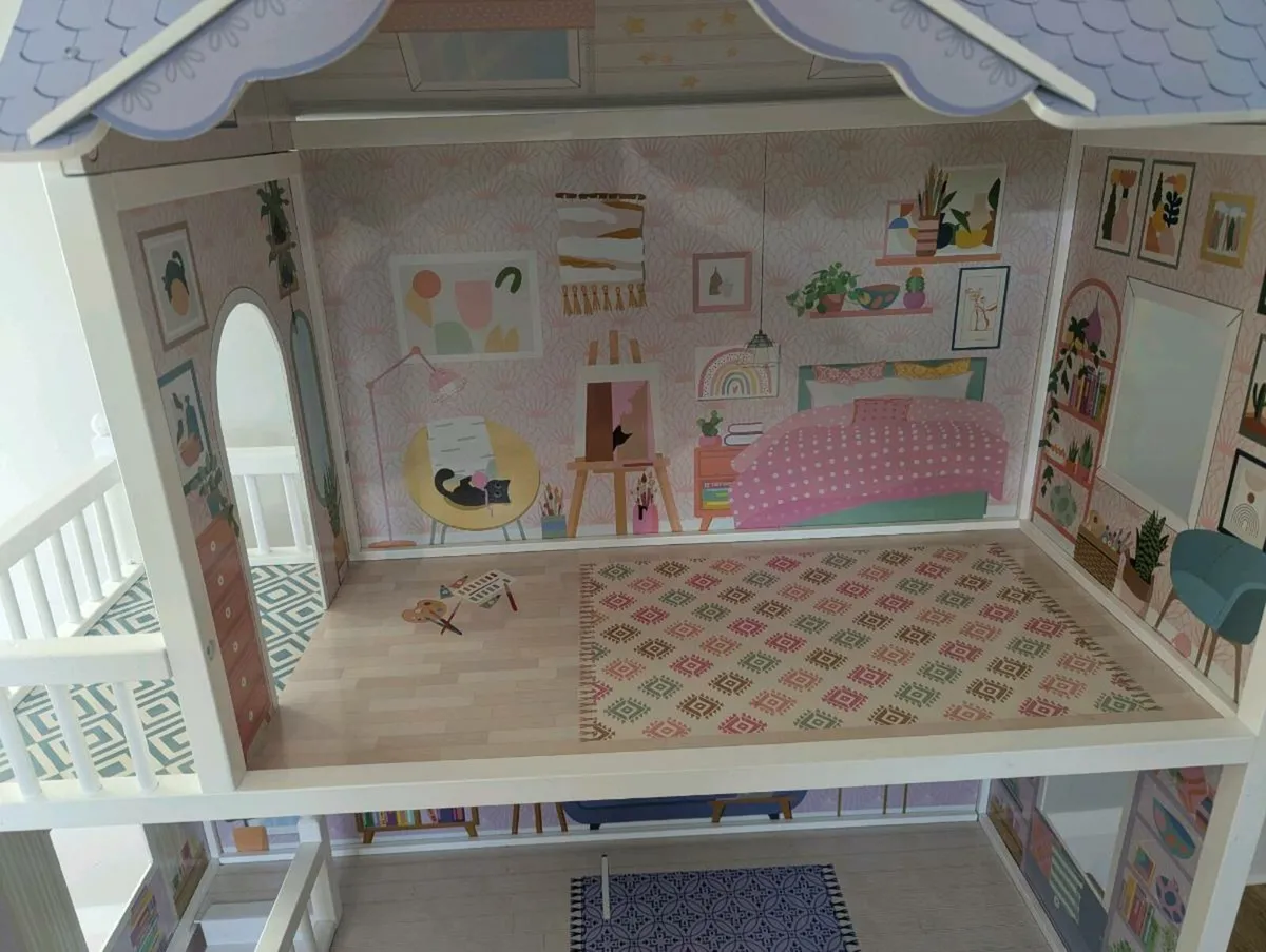 Doll House with furniture - Image 2