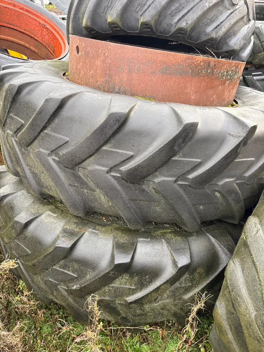 18.4 38 duals - Image 1