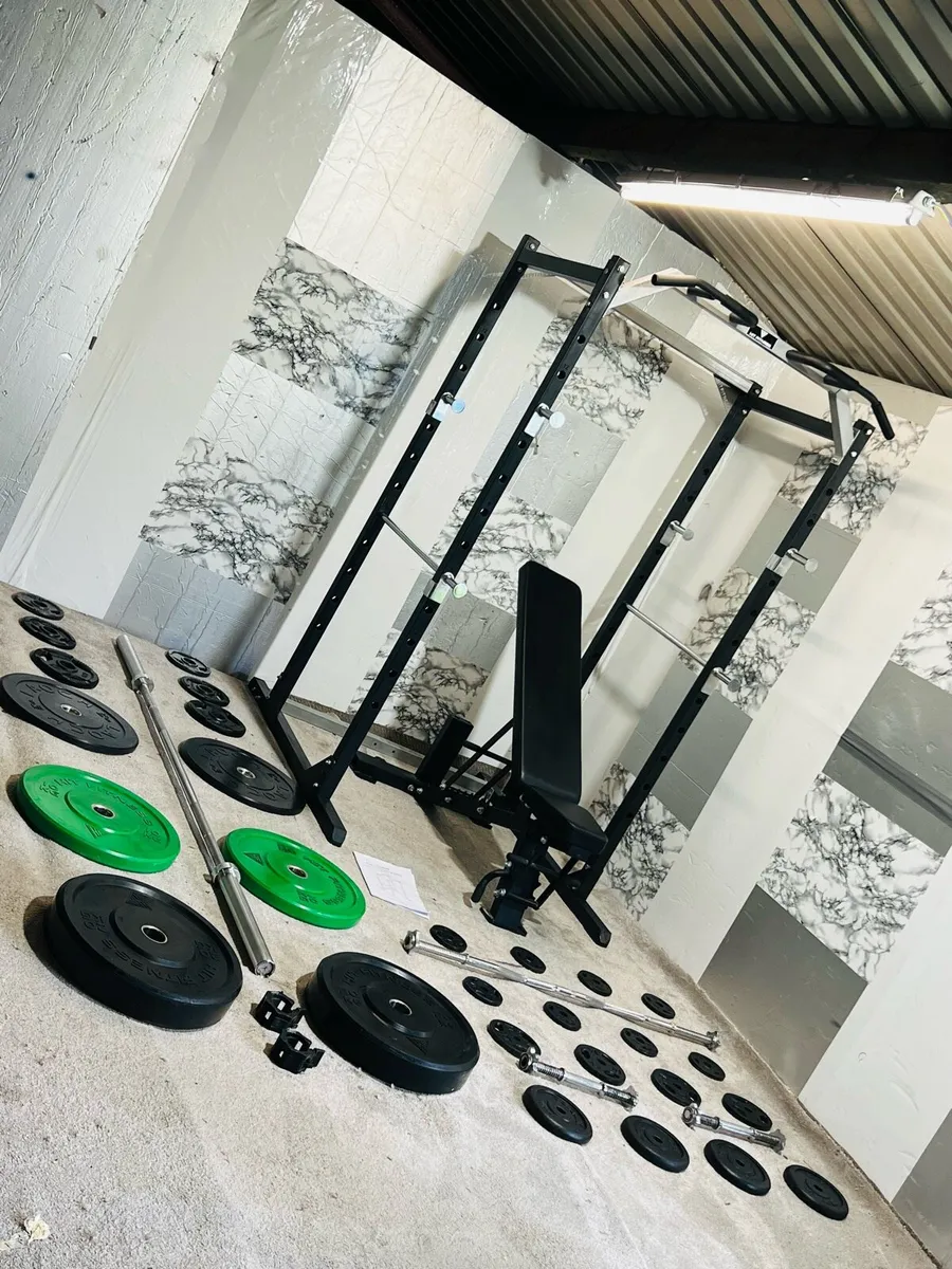 COMPLETE HOME GYM WEIGHTS RAVK BENCH BAR DUMBLS - Image 4