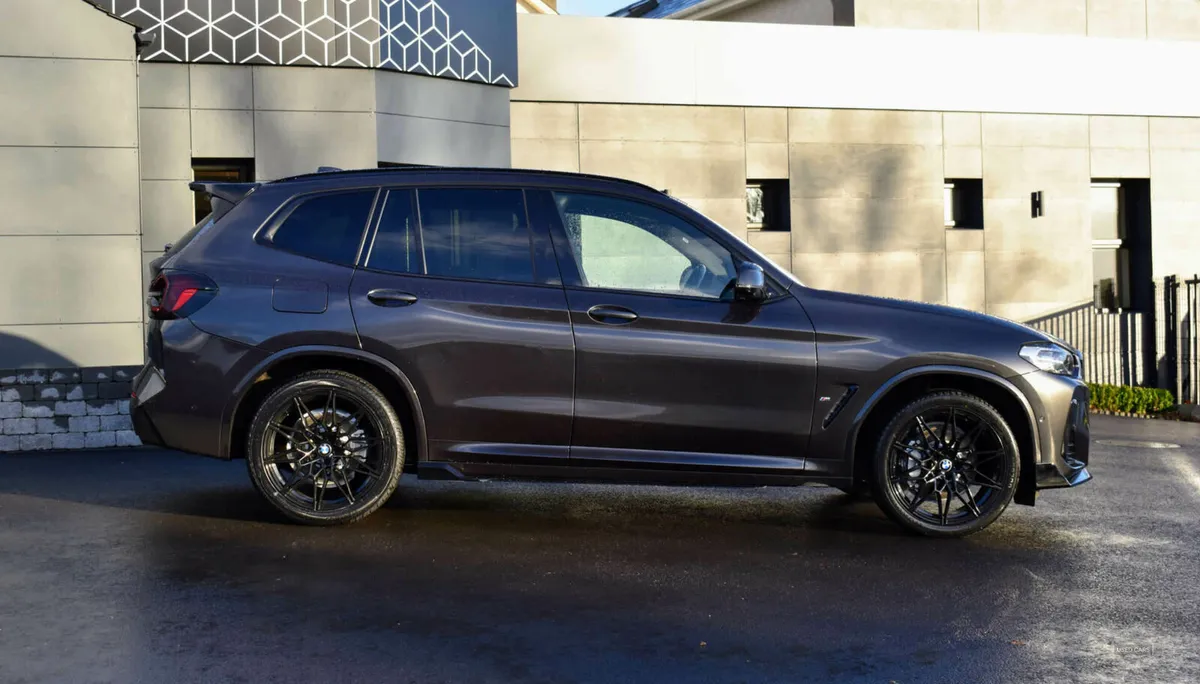 BMW X3 2.0 X3 xDrive 30e M Sport Auto 4WD 5dr - Image 4