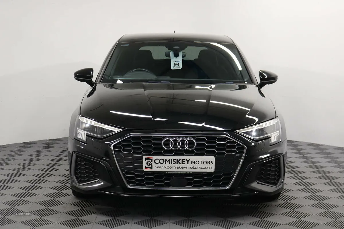 Audi A3 TFSI S line - Image 2