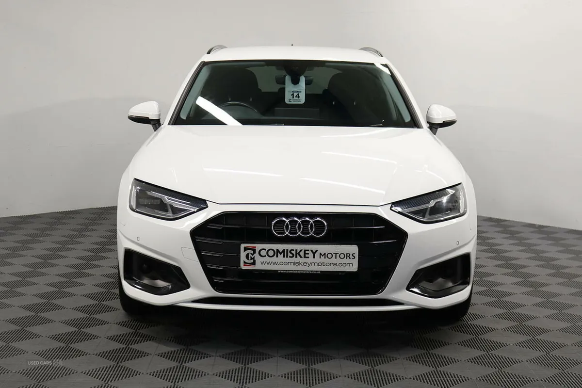 Audi A4 Avant TDI Sport - Image 2