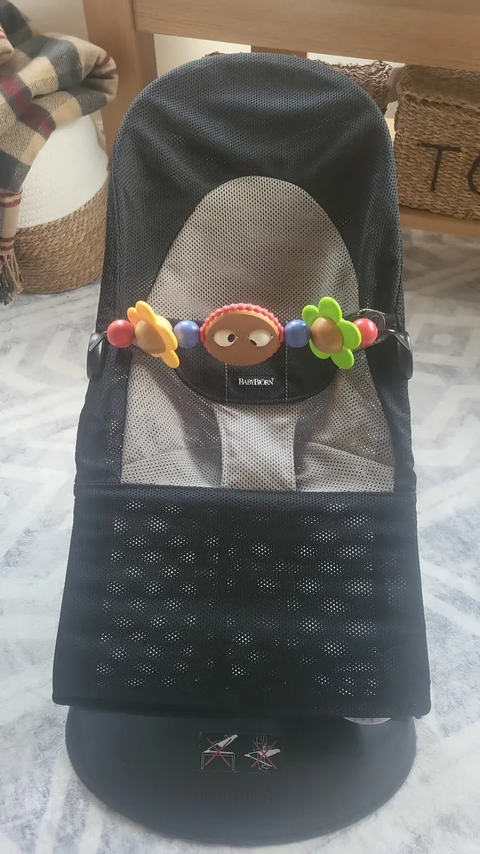 Baby Björn Bouncer plus toy attachment - Image 1