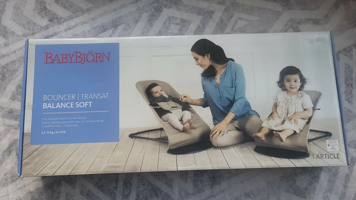 Baby Björn Bouncer plus toy attachment - Image 4