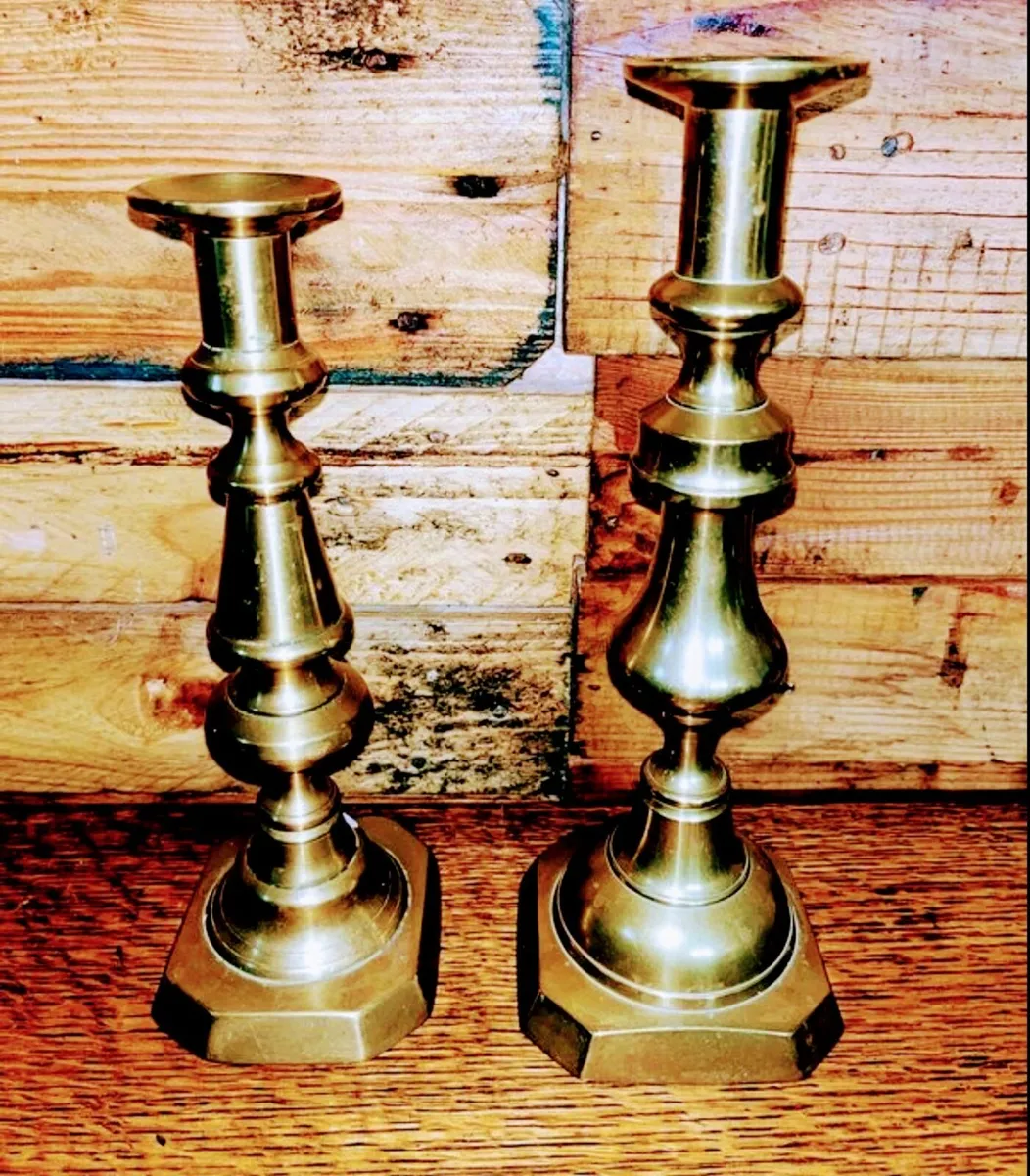 Graduating candlestick holders - Image 3