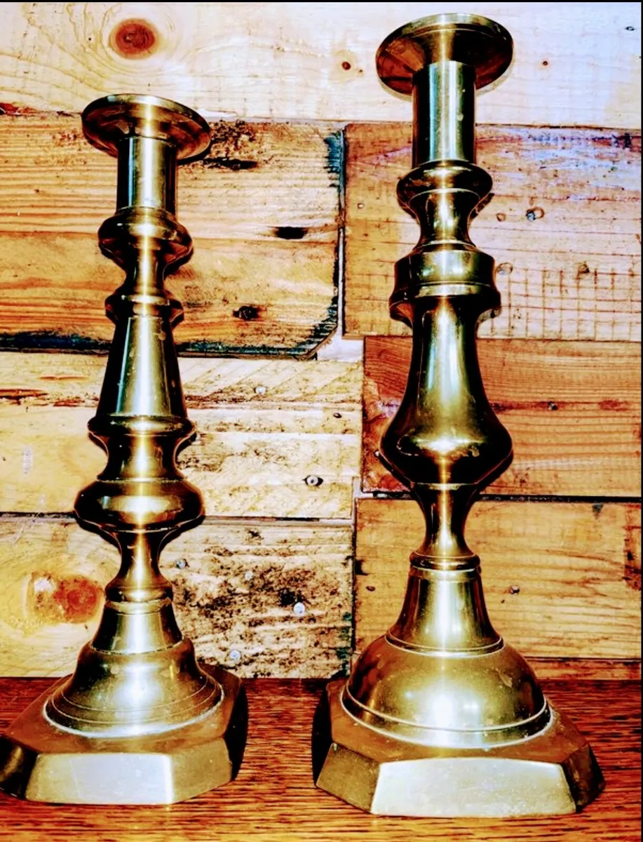 Graduating candlestick holders - Image 4