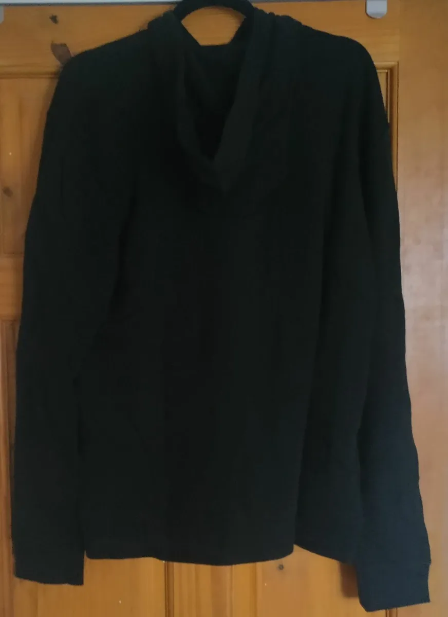 Oakley Hoodie L New - Image 2