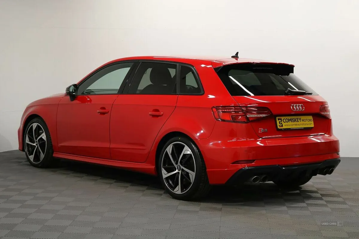 Audi A3 S3 TFSI Black Edition - Image 4