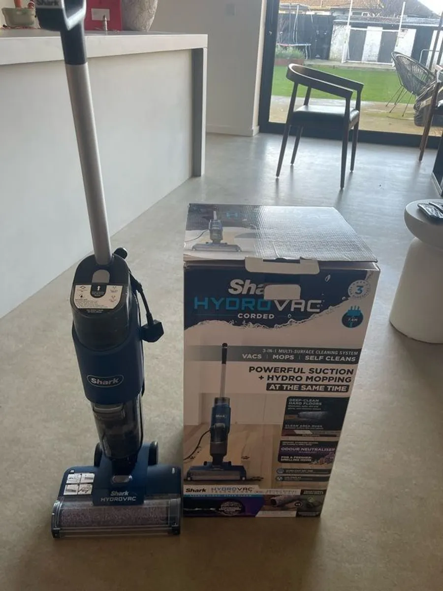 Shark Mop and Hoover - Image 3