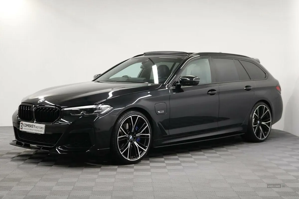 BMW 5-Series 530e M Sport - Image 4