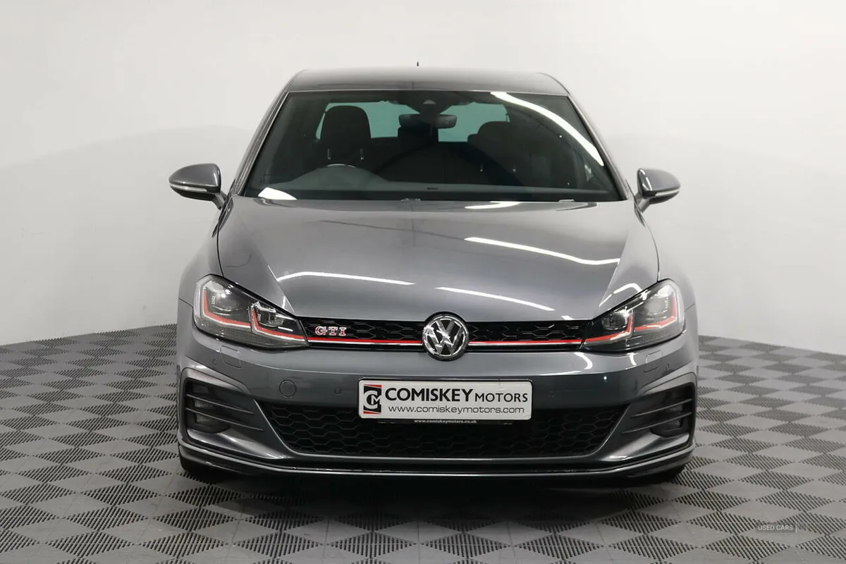 Volkswagen Golf TSI GTI Performance - Image 2