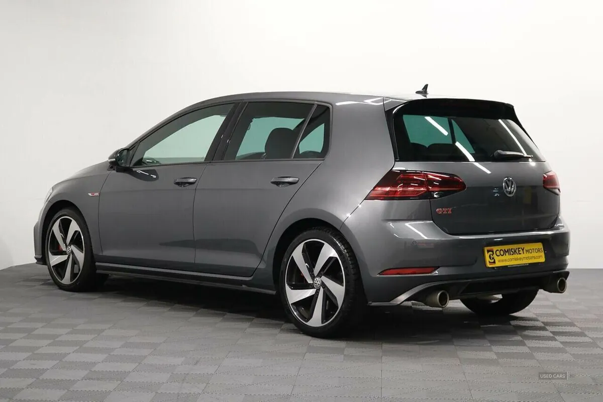 Volkswagen Golf TSI GTI Performance - Image 4