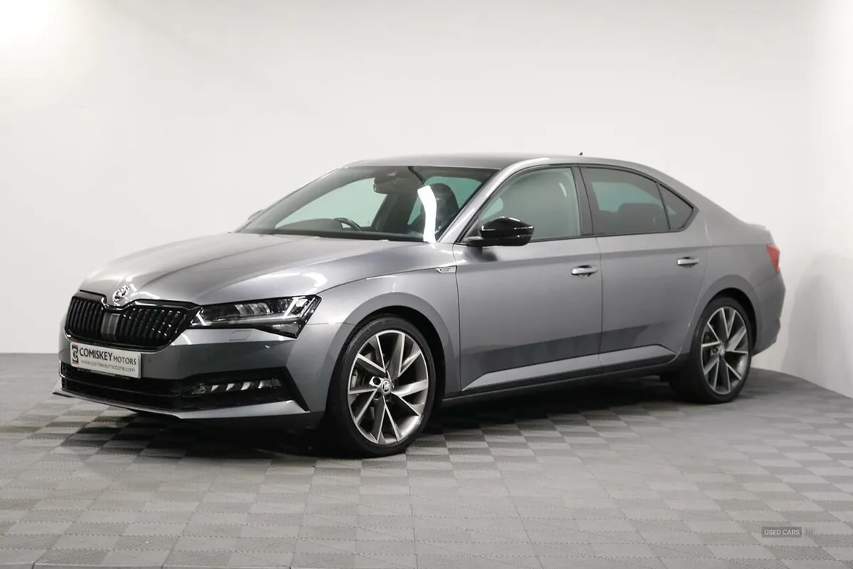 Skoda Superb TDI SportLine Plus - Image 3