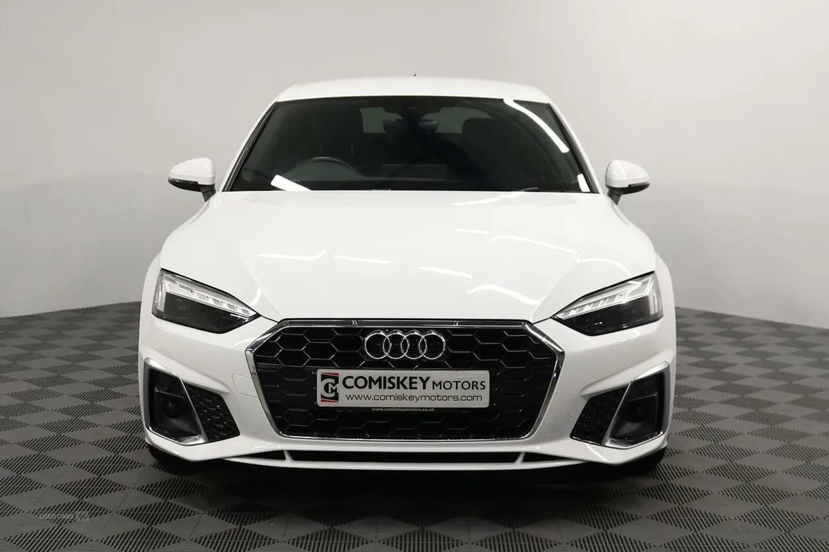 Audi A5 TDI S line - Image 2