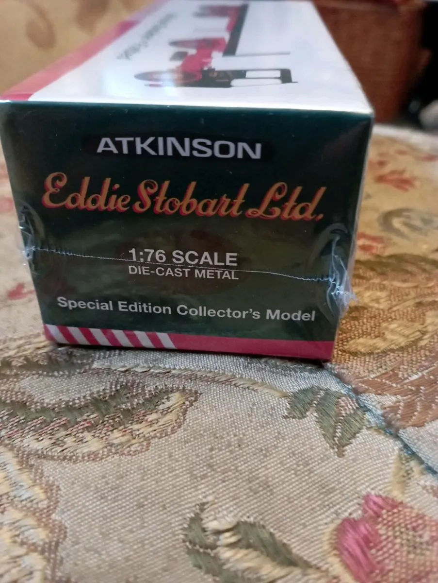 EDDIE STOBART ATKINSON BORDERER FLATBED TRUCK. - Image 3