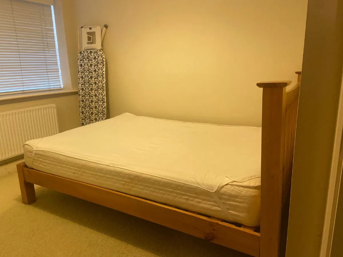 Double bedframe - Image 2