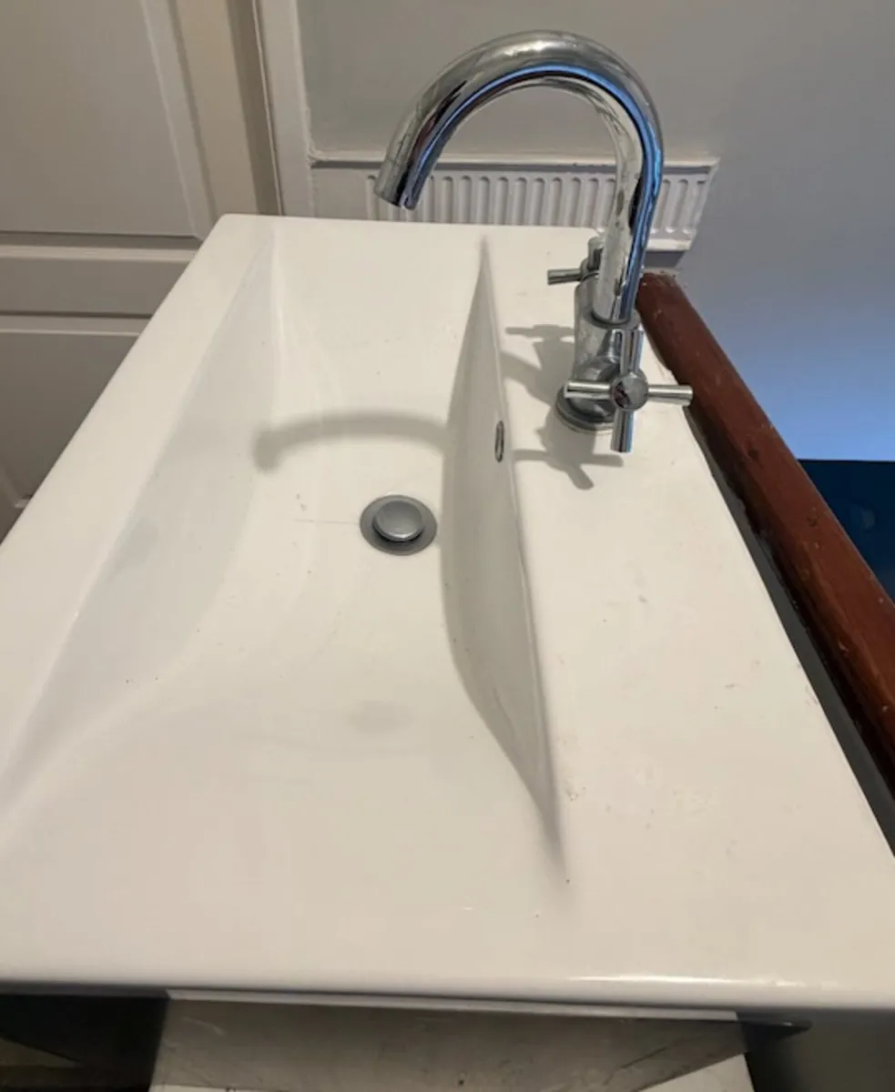 Tap, sink & 2 drawer wall mounted bathroom unit - Image 3