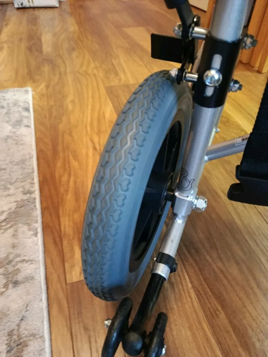 Wheelchair - Image 3