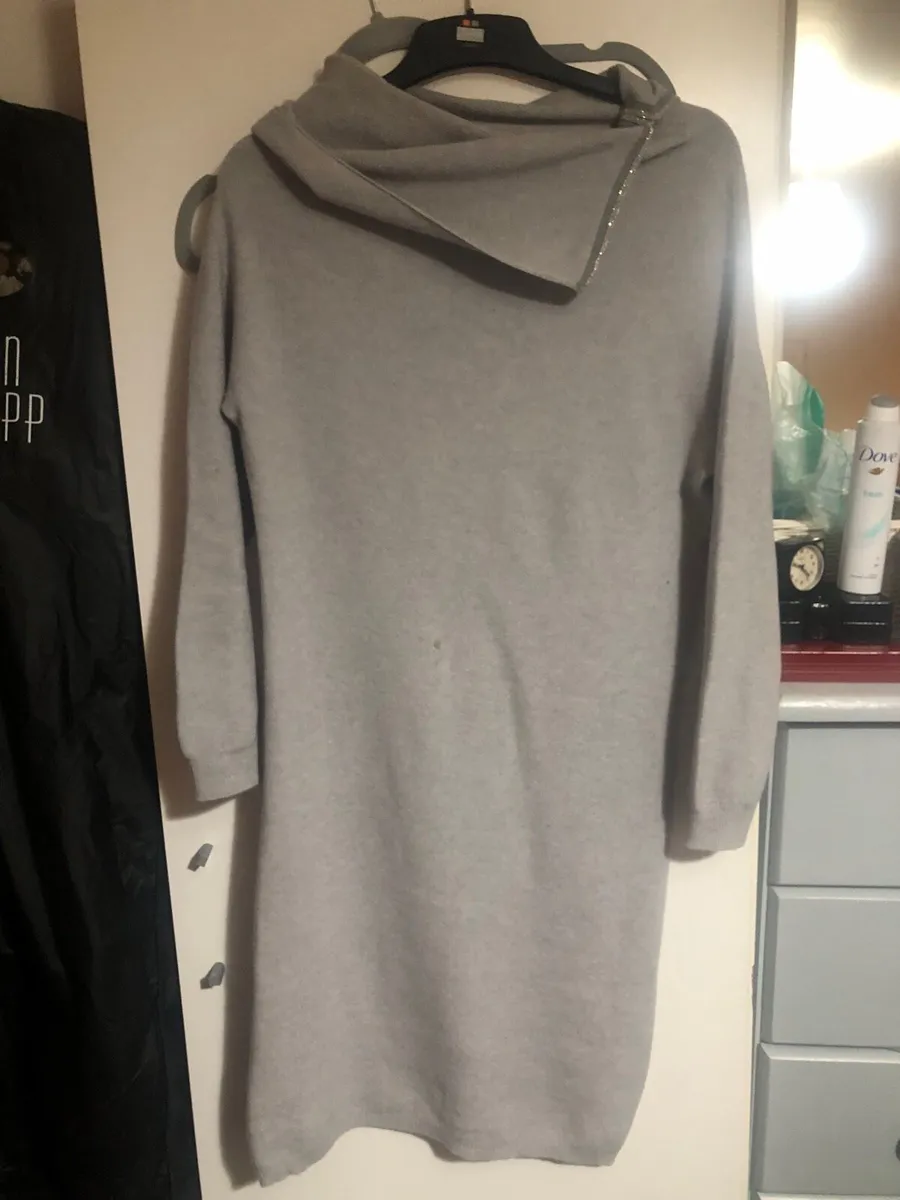 Ladies stunning dress size 8 €10 - Image 1