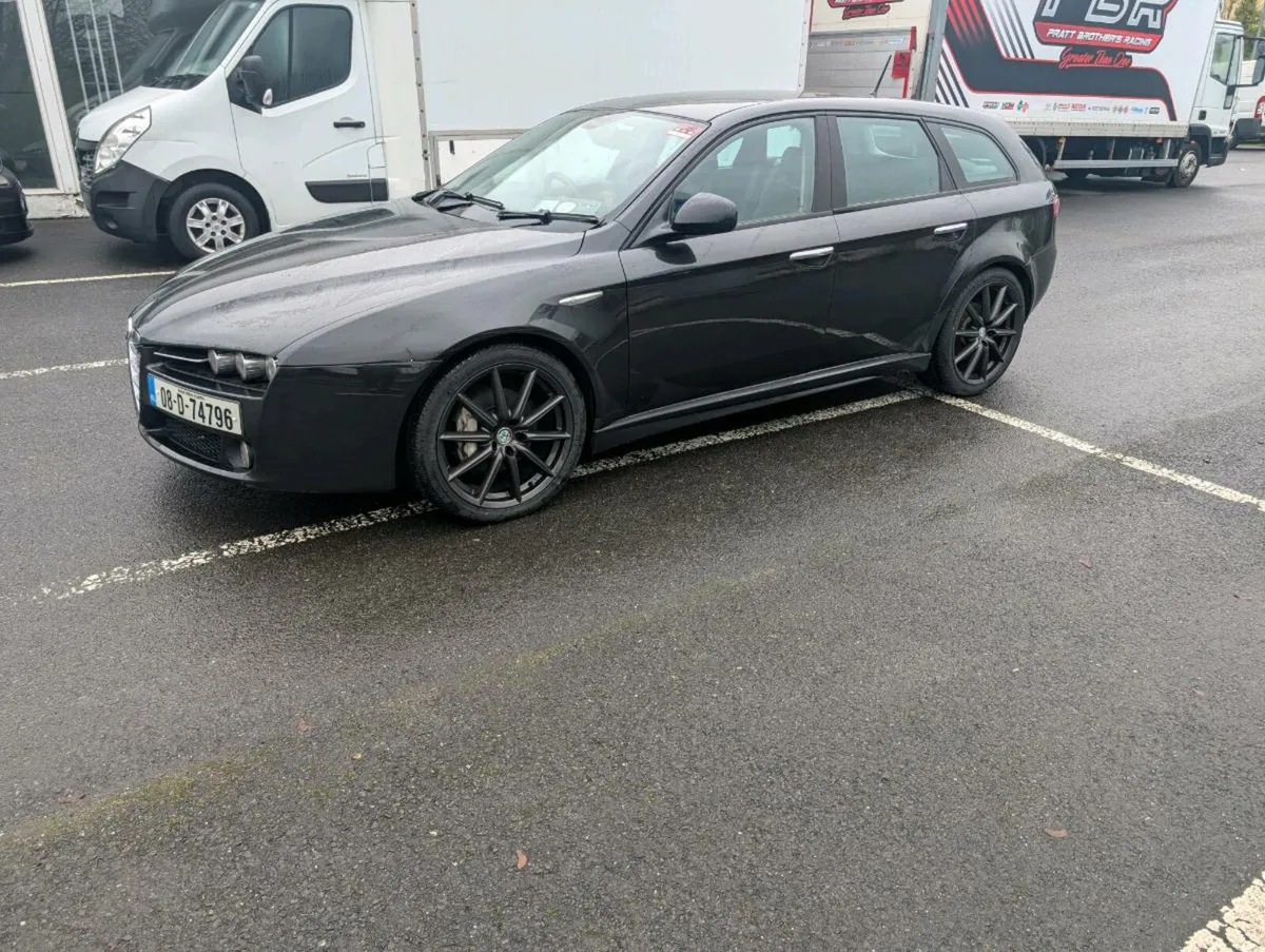 Exceptional Alfa Romeo 159 sw - Image 3