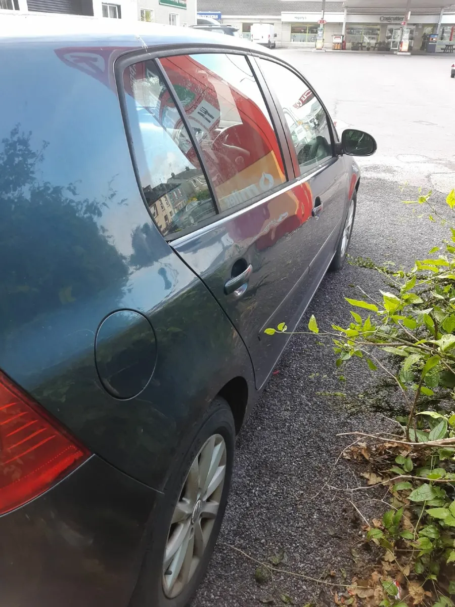 Volkswagen Golf 2008 - Image 4