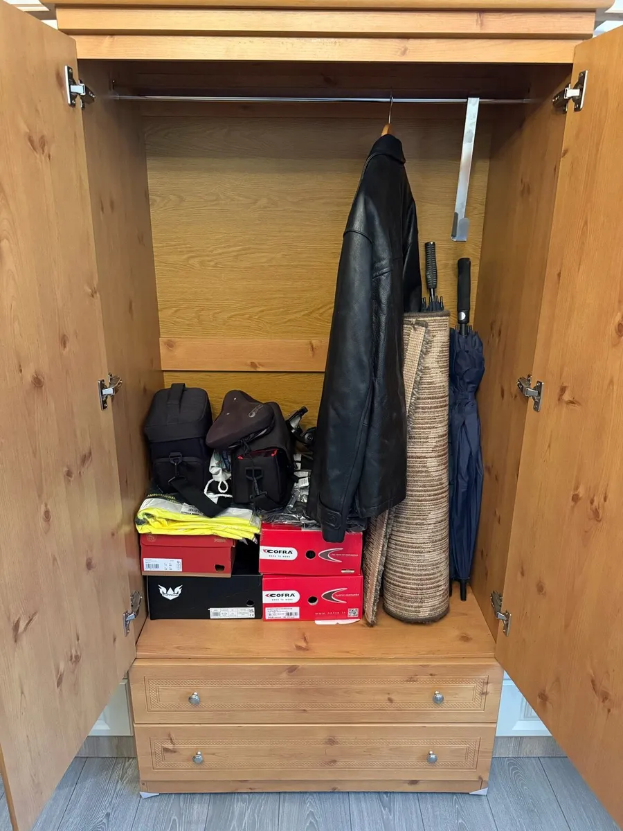 Wardrobe - Image 2