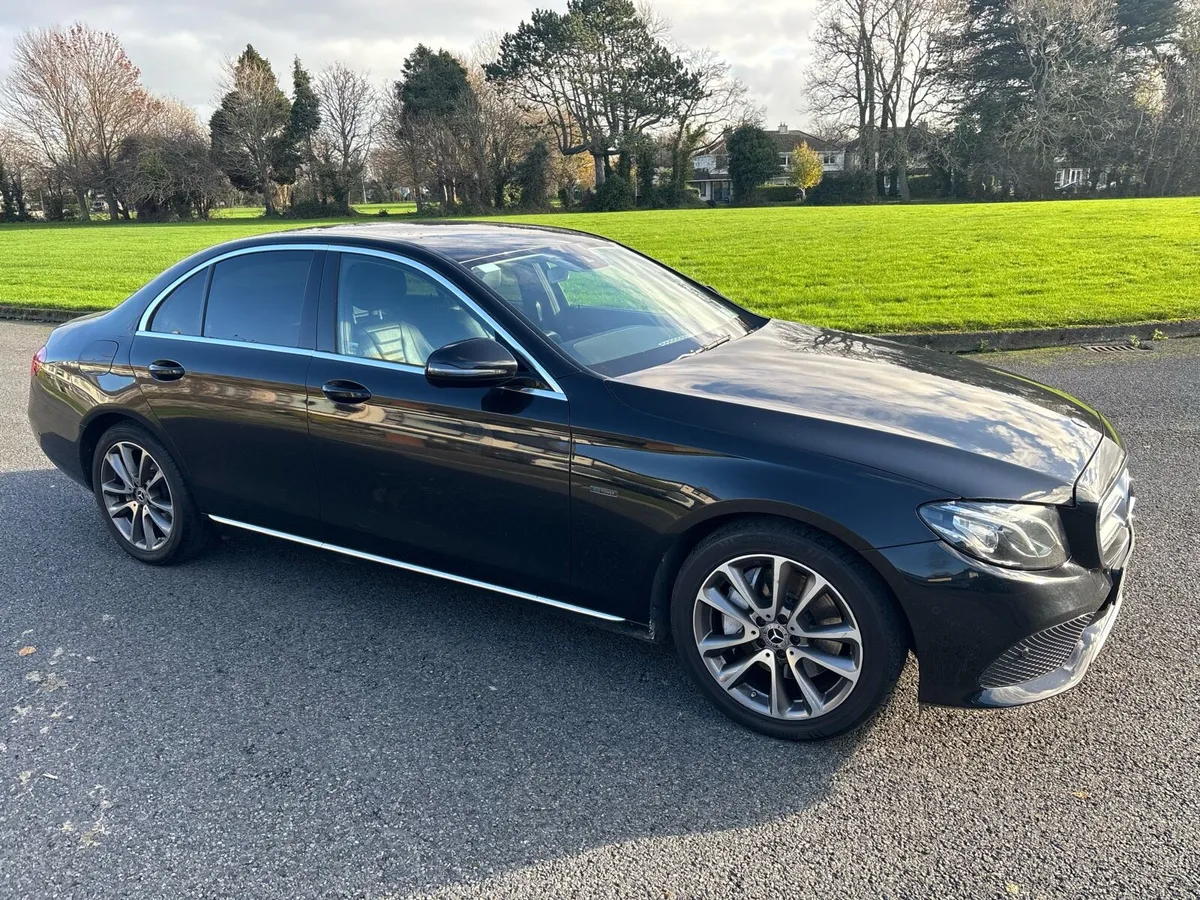 181 MERCEDES E350e NCT - Image 3