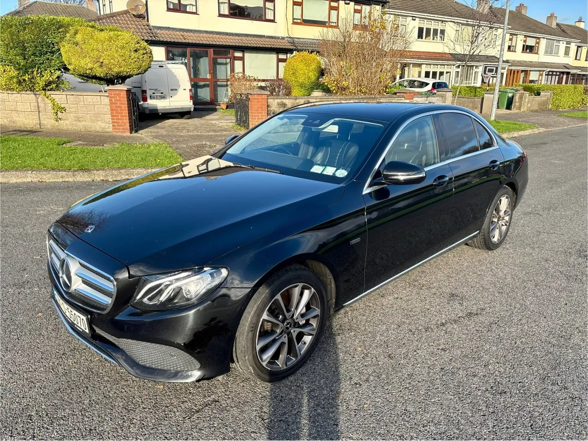181 MERCEDES E350e NCT - Image 4