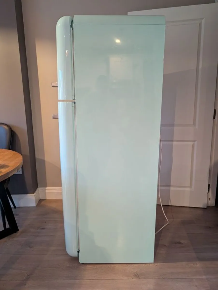 Fridge - Image 3