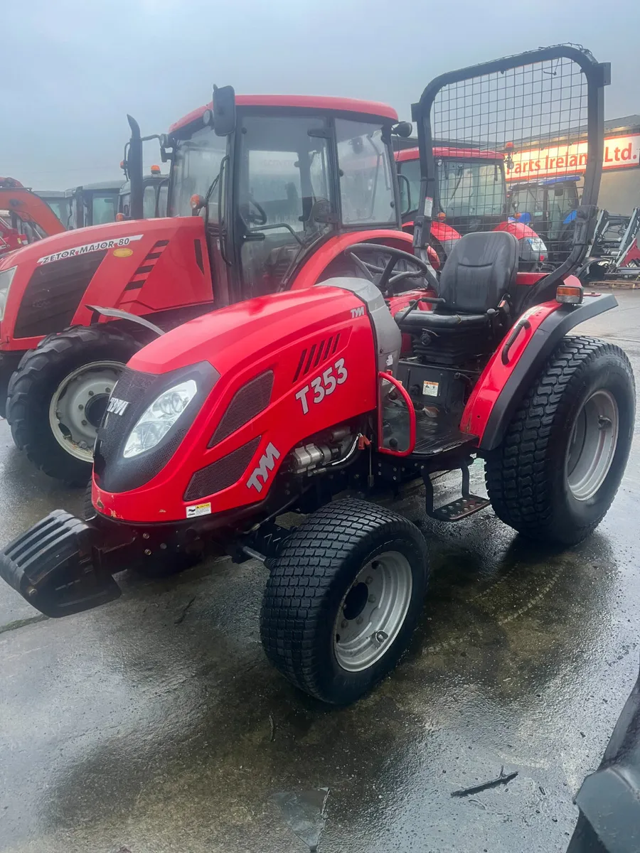 farm machinery - Image 1