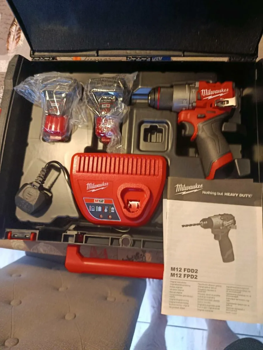 Milwaukee M12FDD2-602X 12V 2 x 4.0Ah Li-Ion RedLit - Image 1