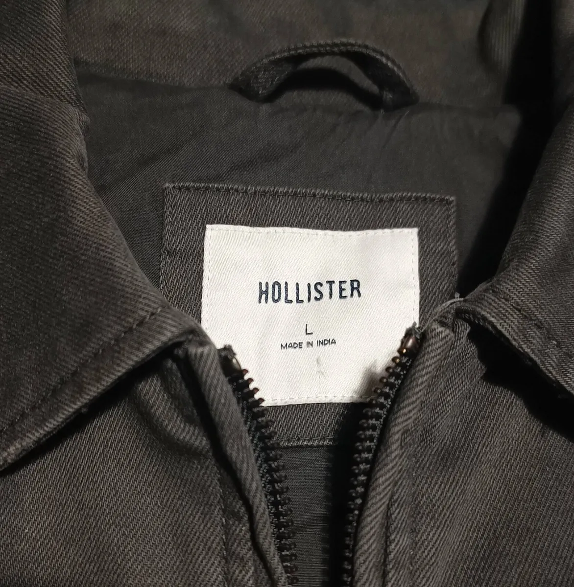 Hollister Men's Denim Jacket - Image 3