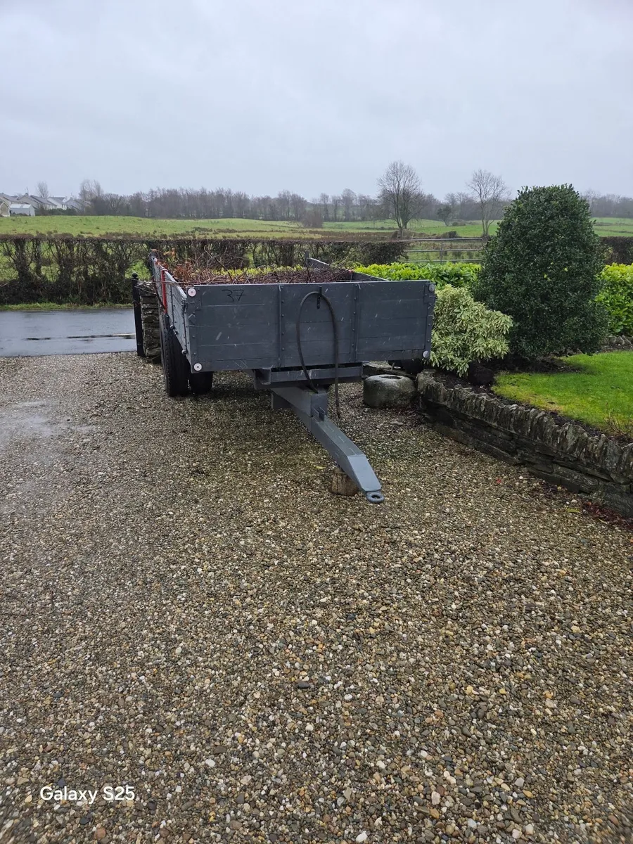 Tipper trailer - Image 1