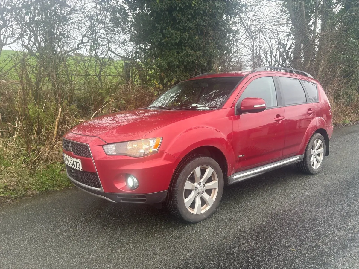 Mitsubishi Outlander 2011 7 seater. - Image 2