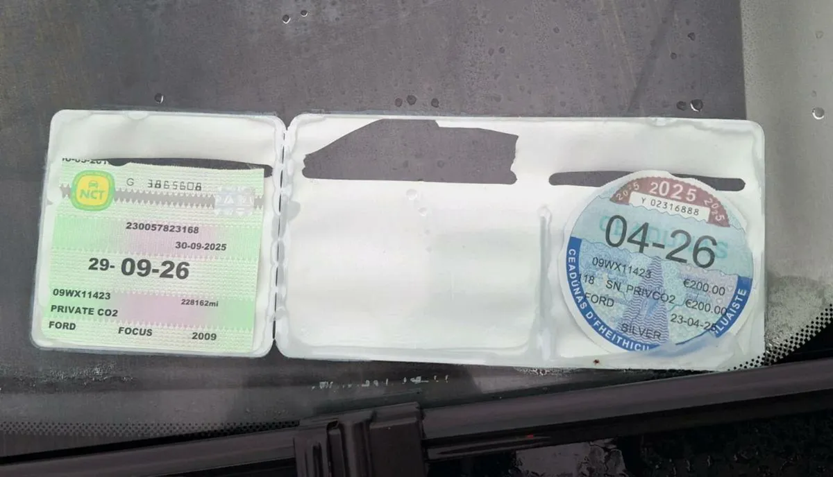 09 FORD FOCUS STYLE - Image 2