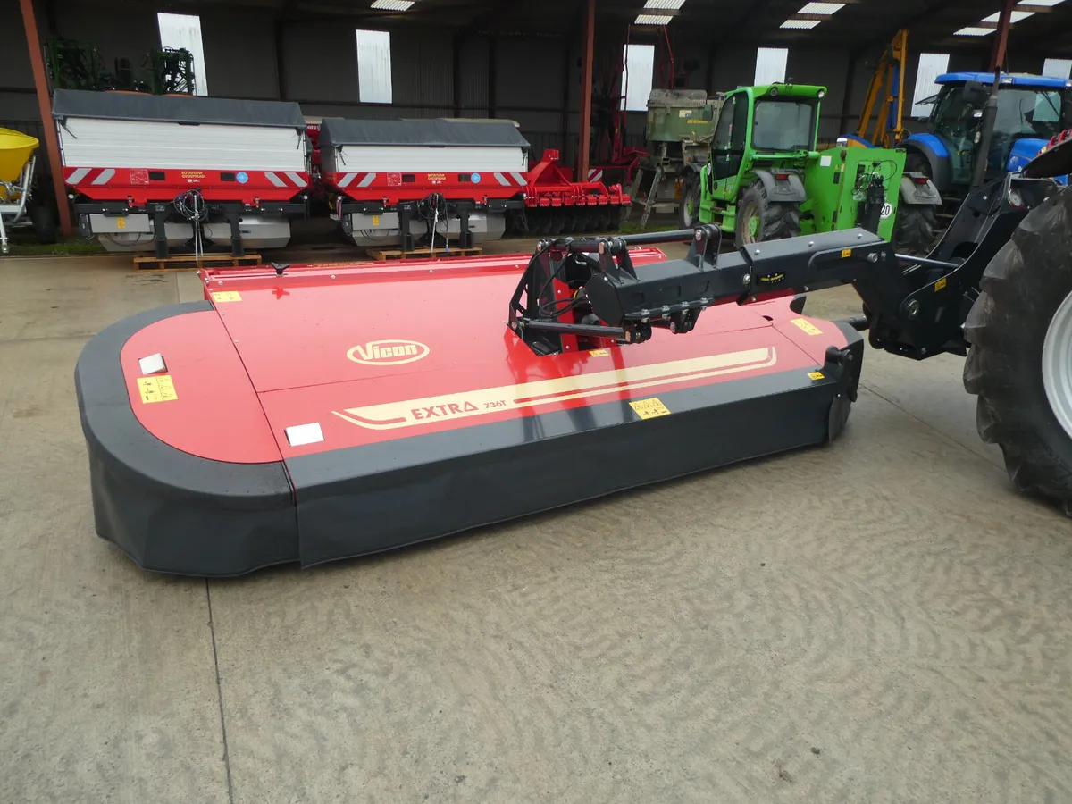 Vicon 736 Vario Rear Mower - Image 1