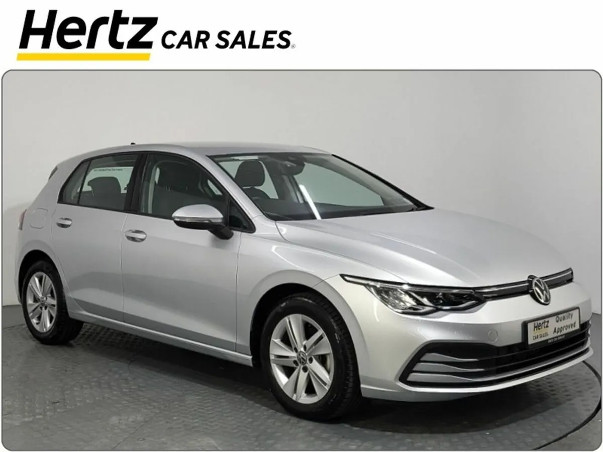 Volkswagen Golf LIFE 2.0 TDI 115HP Diesel Manual - Image 1