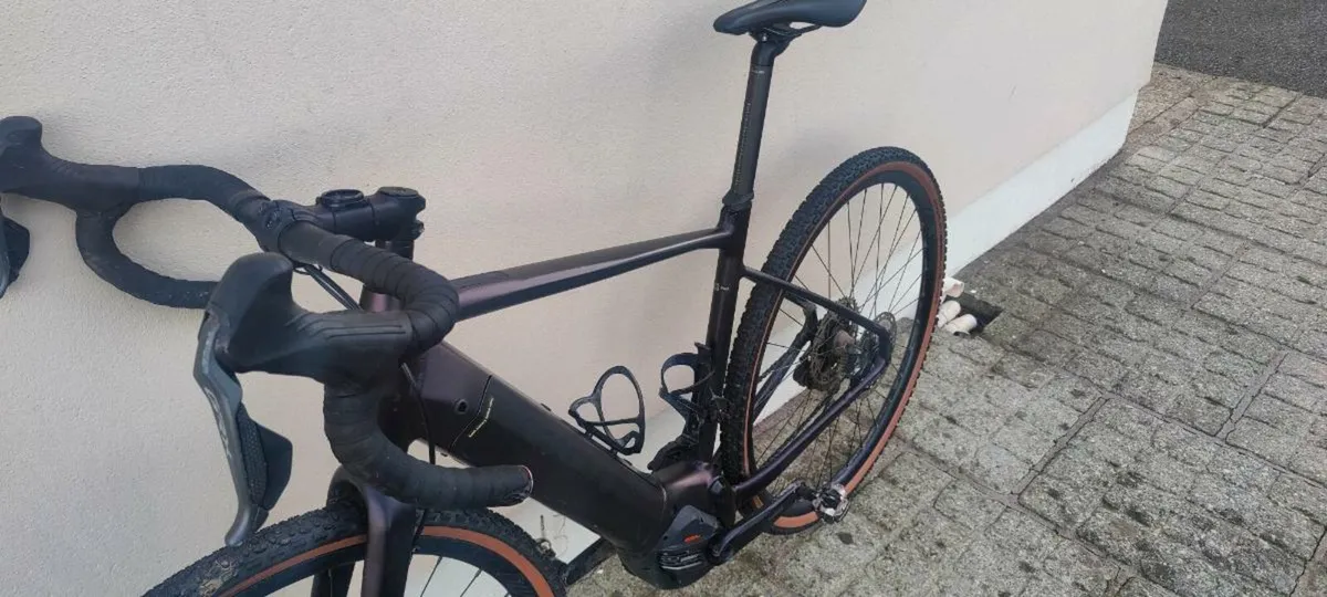 Giant Giant Revolt E+ Pro 
size  M/L - Image 2