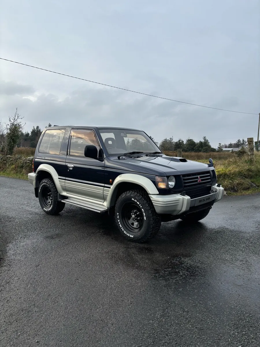 Mitsubishi Pajero 2.8TD Manual only 130km 1995 - Image 3