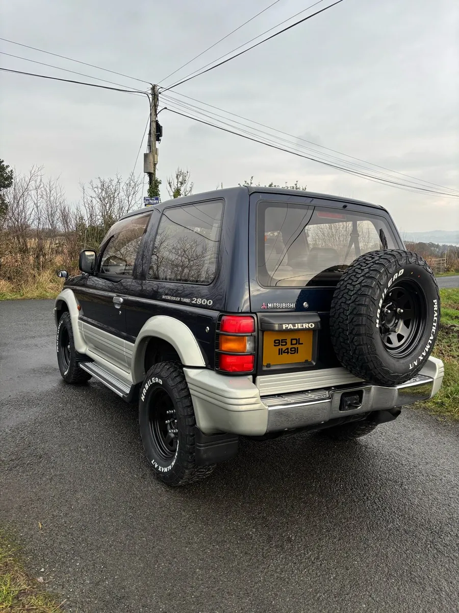 Mitsubishi Pajero 2.8TD Manual only 130km 1995 - Image 4