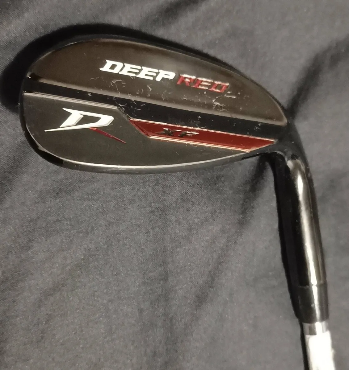 Wilson Deep Red Golf Wedge - Image 1