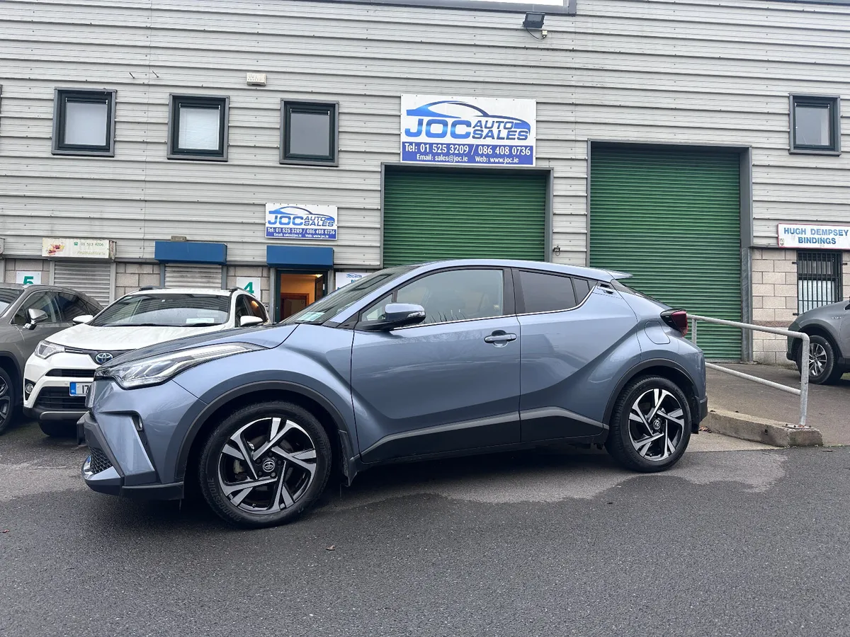 Toyota C-HR 1.8 Hybrid Sport, 2023 - Image 1