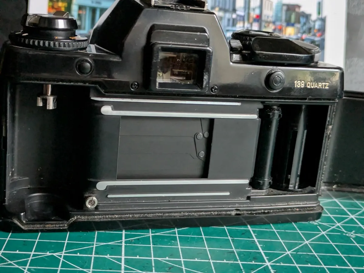 🎞️Contax 139 Quartz + Yashica ML 35-105mm zoom - Image 4