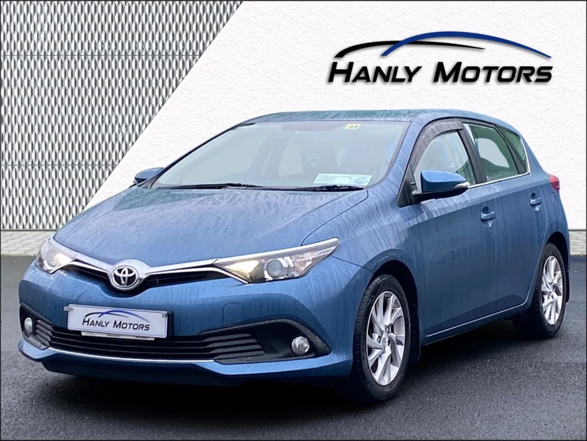 Toyota Auris 1.4 D-4D LUNA 4DR - Image 3