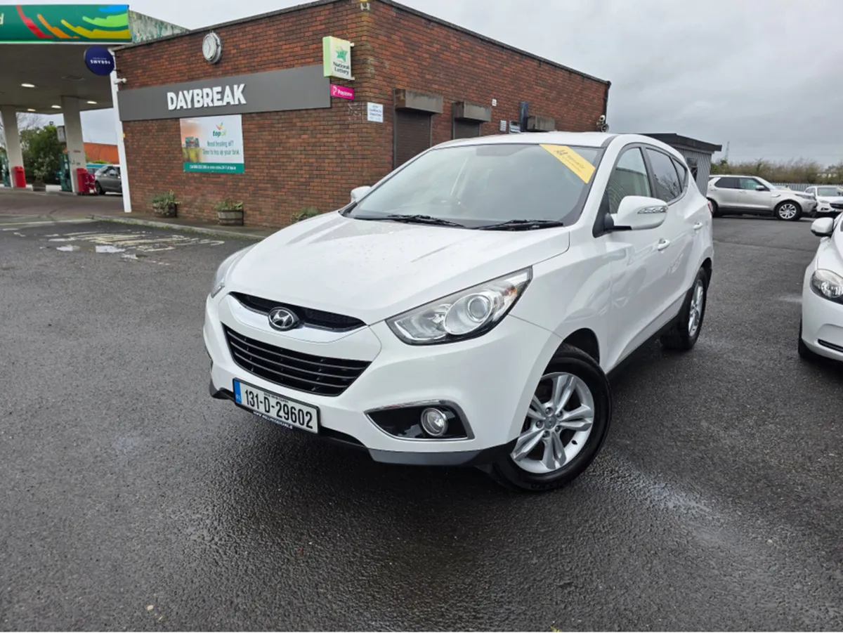 Hyundai ix35 1.7 CRDI STYLE 2WD 5DR - Image 2